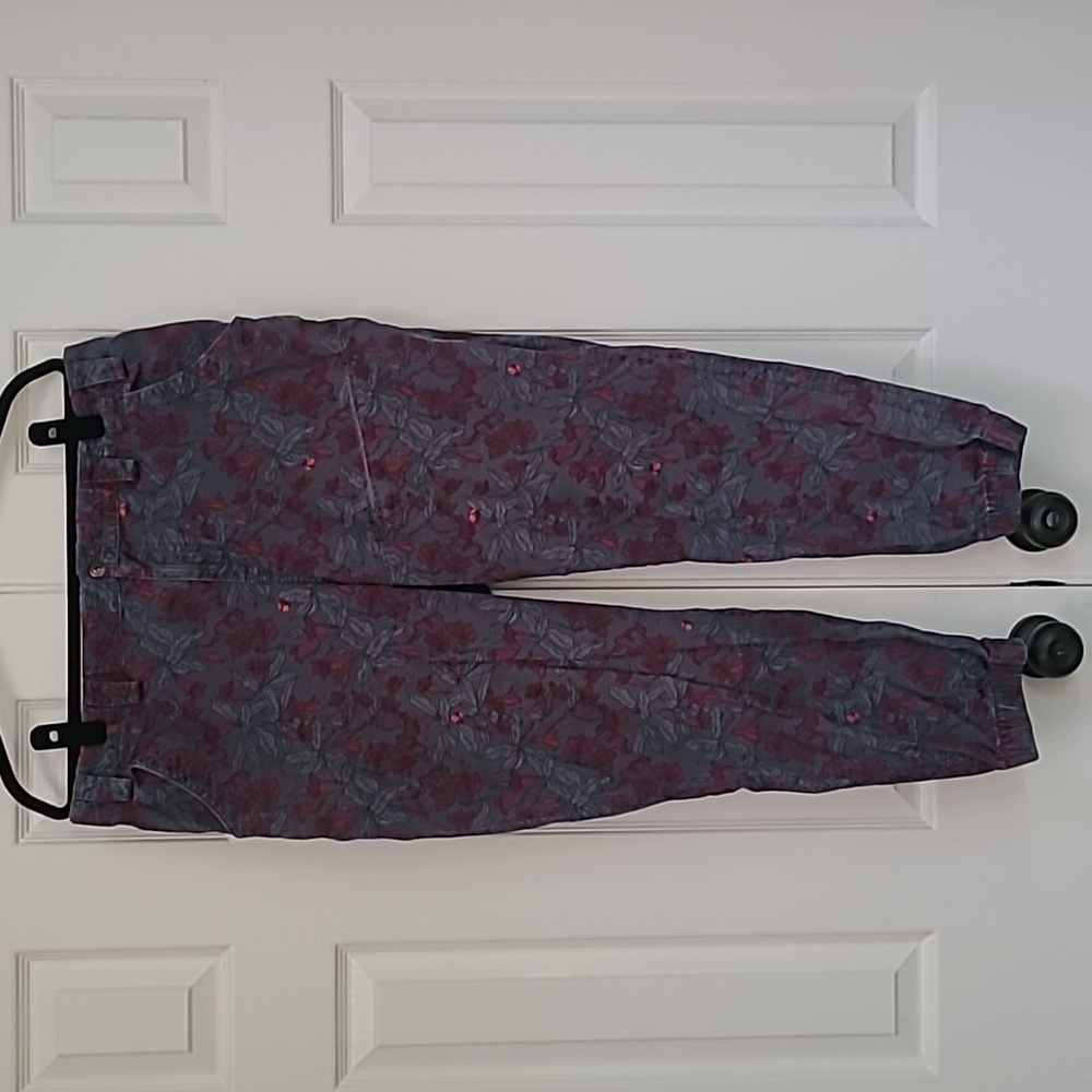 Duluth Tranding Co. Gardening Jogger Pants
